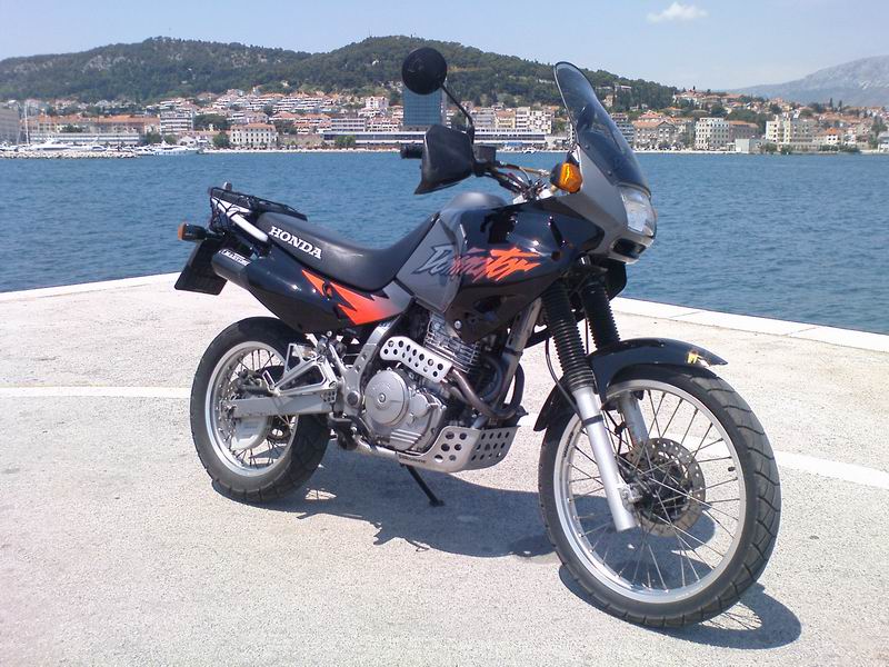 oglasi, Honda Dominator NX650